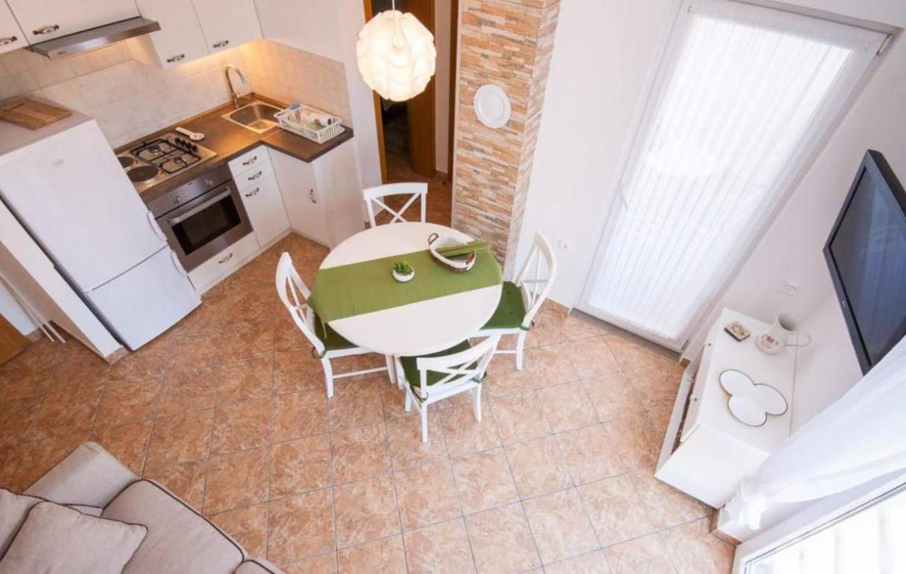 Apartment Helmut With Sea View Baška Zewnętrze zdjęcie